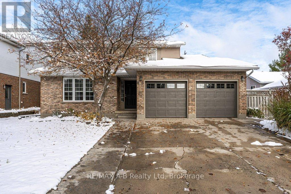 86 FREELAND DRIVE, Stratford, Ontario
