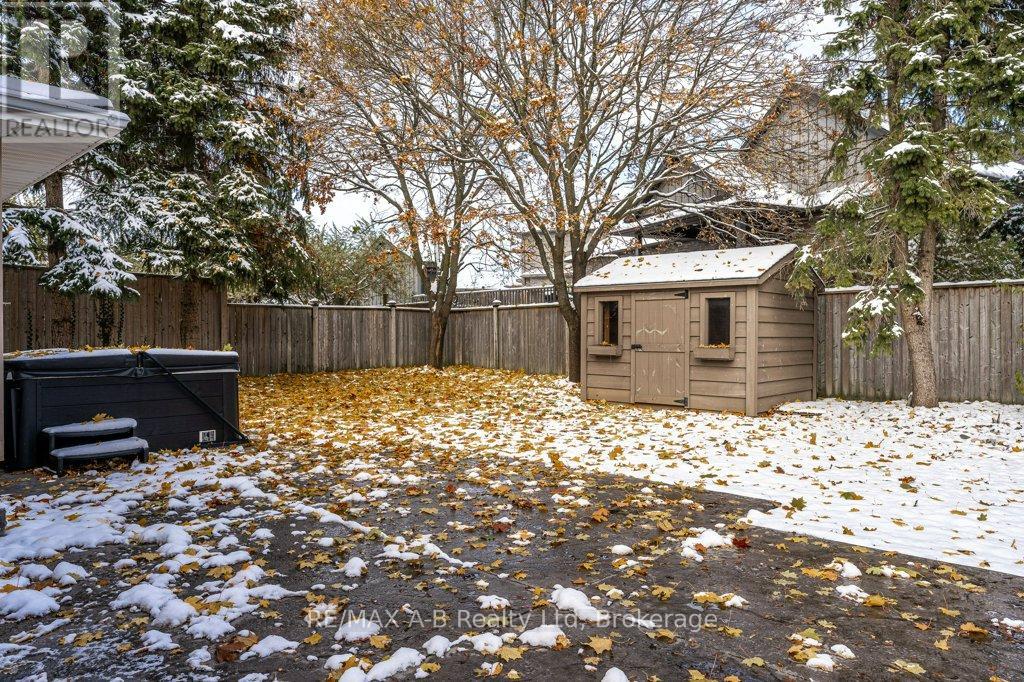 86 Freeland Drive, Stratford, Ontario  N4Z 1H1 - Photo 50 - X12532738