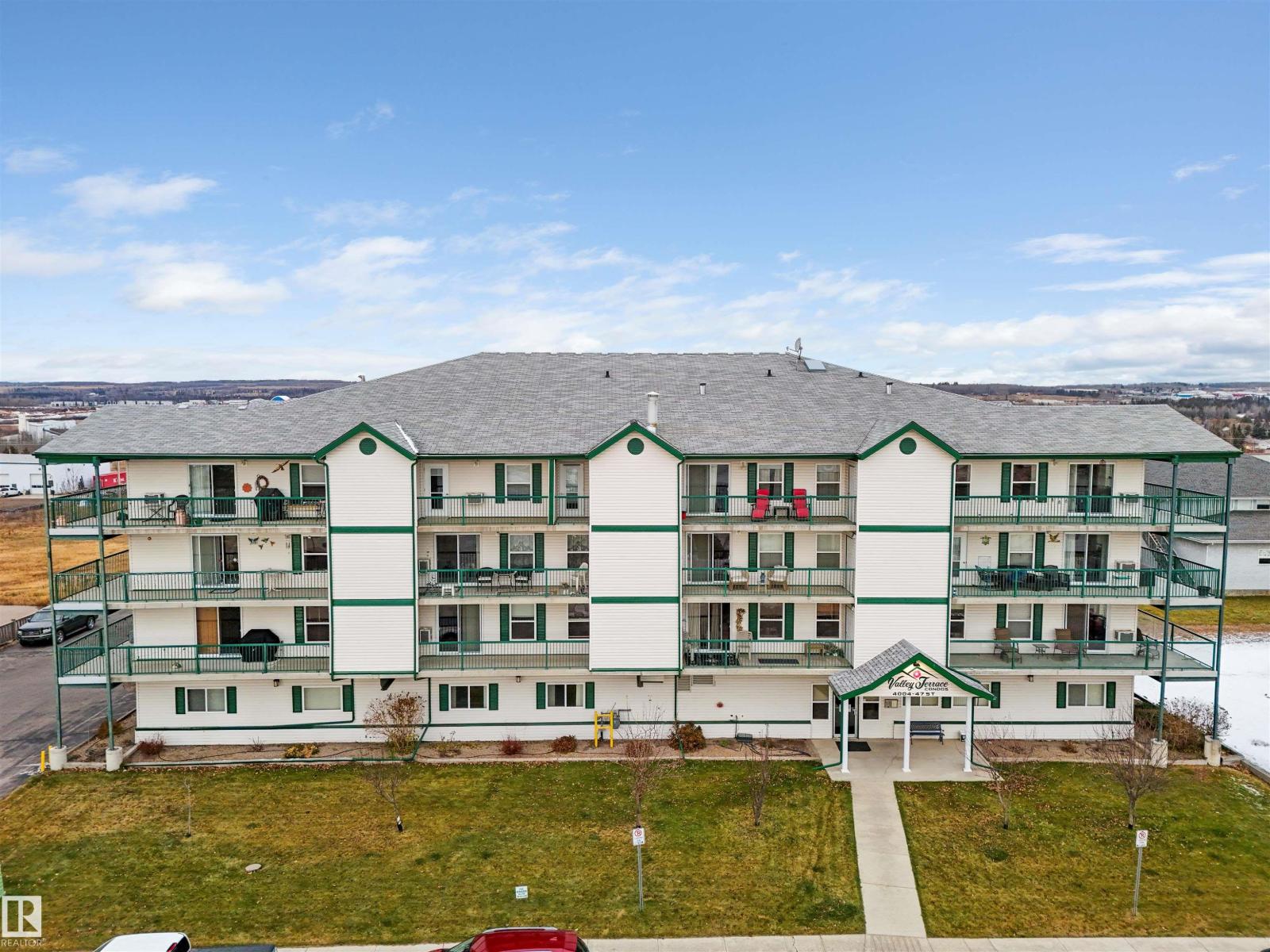 #202 4004 47 St, Drayton Valley, Alberta  T7A 0A2 - Photo 2 - E4465369