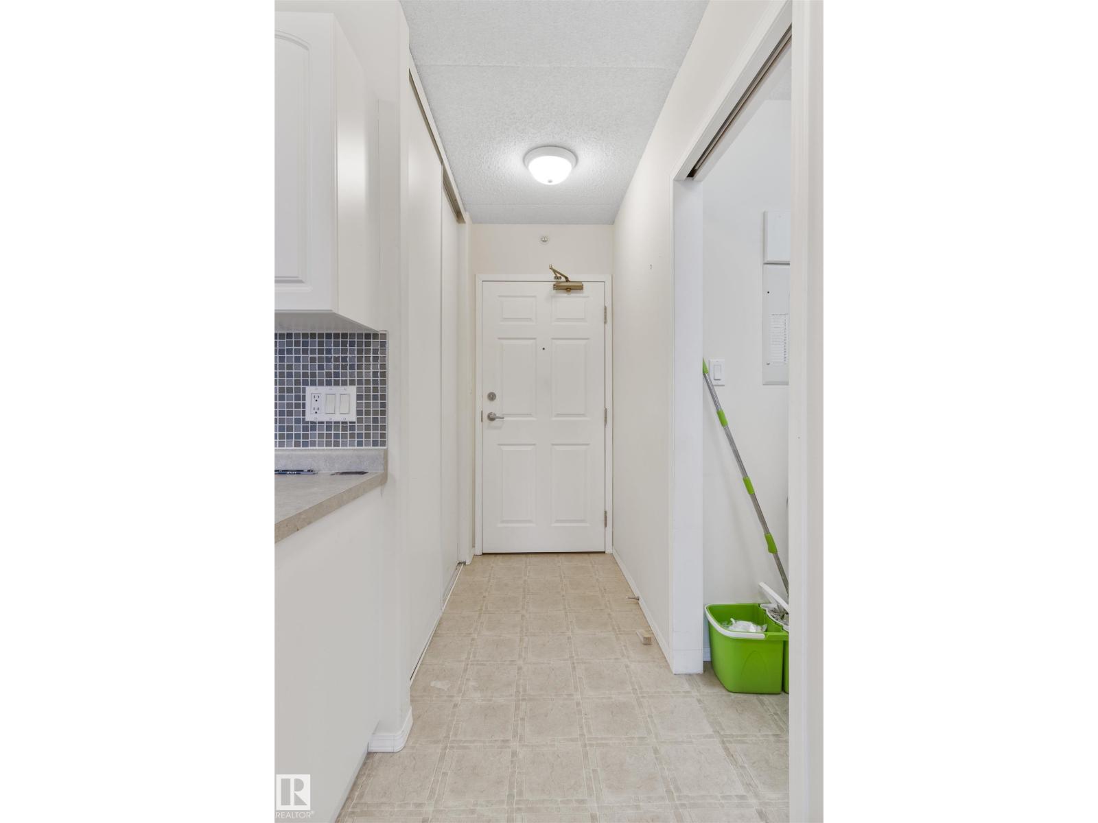 #202 4004 47 St, Drayton Valley, Alberta  T7A 0A2 - Photo 8 - E4465369