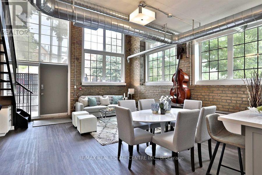 A10 - 1100 Lansdowne Avenue, Toronto, Ontario  M6H 4K1 - Photo 10 - W12532258