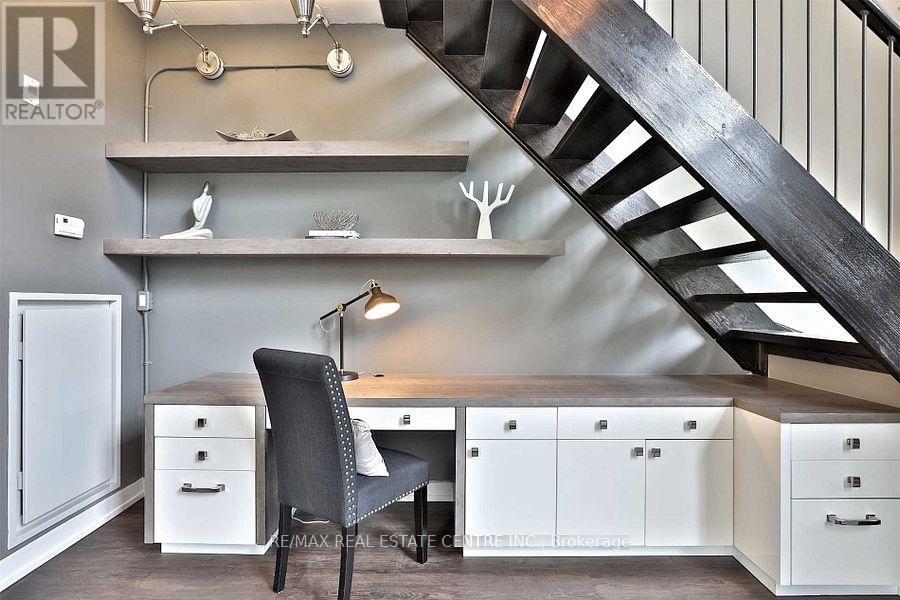 A10 - 1100 Lansdowne Avenue, Toronto, Ontario  M6H 4K1 - Photo 14 - W12532258