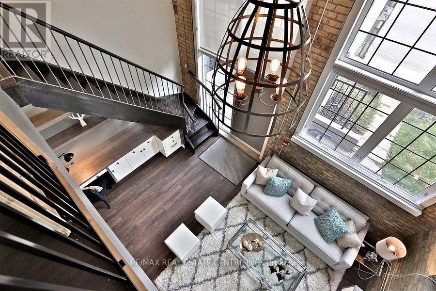 A10 - 1100 Lansdowne Avenue, Toronto, Ontario  M6H 4K1 - Photo 15 - W12532258