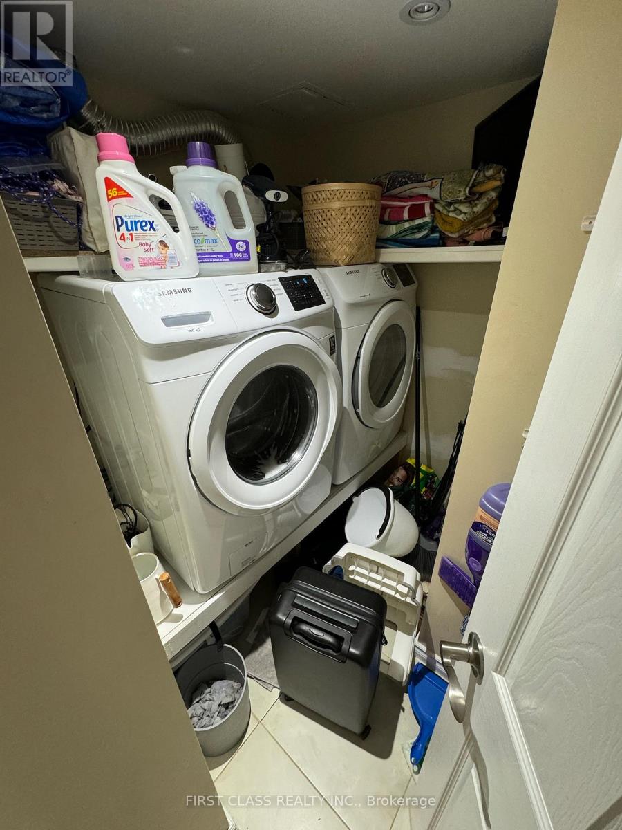 2806 - 3100 Kirwin Avenue, Mississauga, Ontario  L5A 3S6 - Photo 17 - W12532288