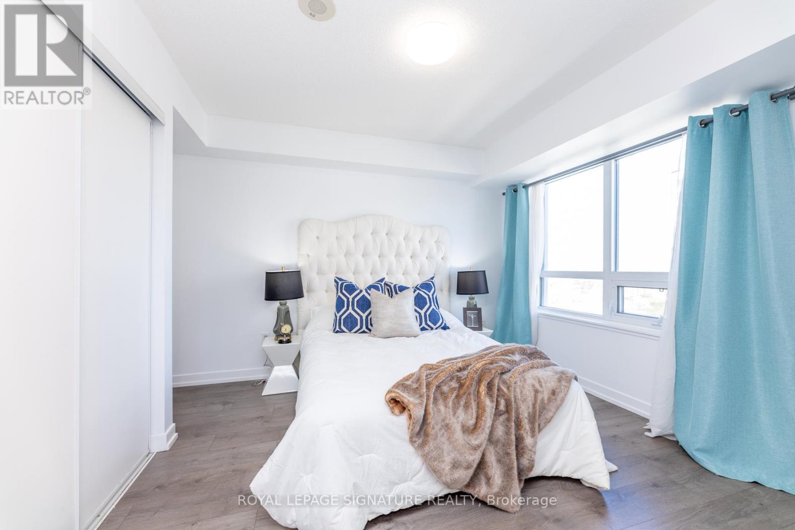 2201 - 1410 Dupont Street, Toronto, Ontario  M6H 0B6 - Photo 27 - W12532290