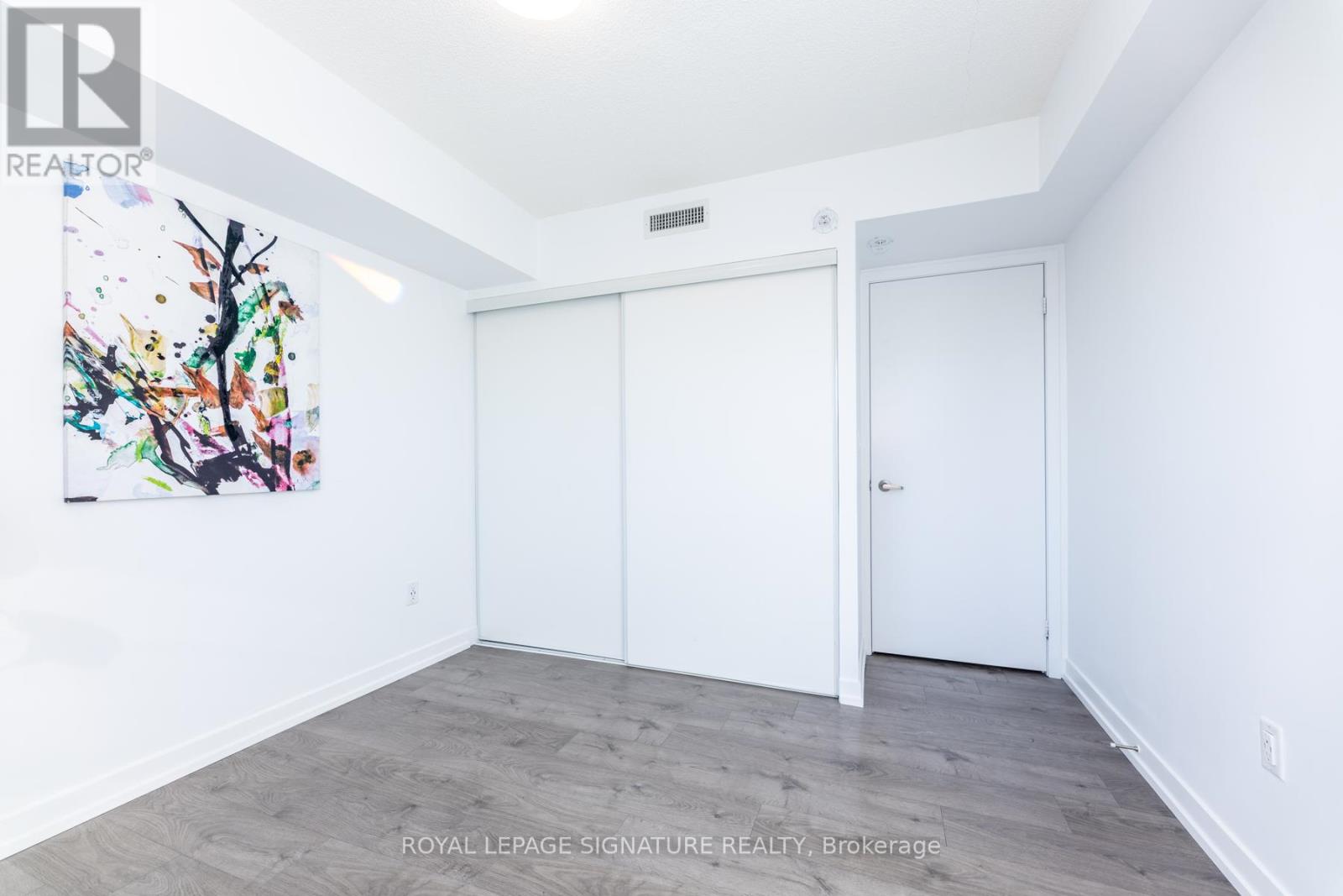 2201 - 1410 Dupont Street, Toronto, Ontario  M6H 0B6 - Photo 35 - W12532290