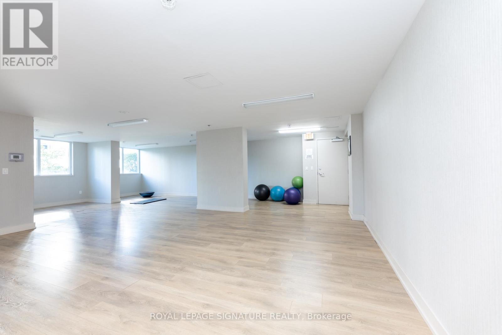 2201 - 1410 Dupont Street, Toronto, Ontario  M6H 0B6 - Photo 42 - W12532290