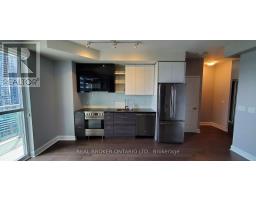 33 SHORE BREEZE DRIVE, Toronto, Ontario