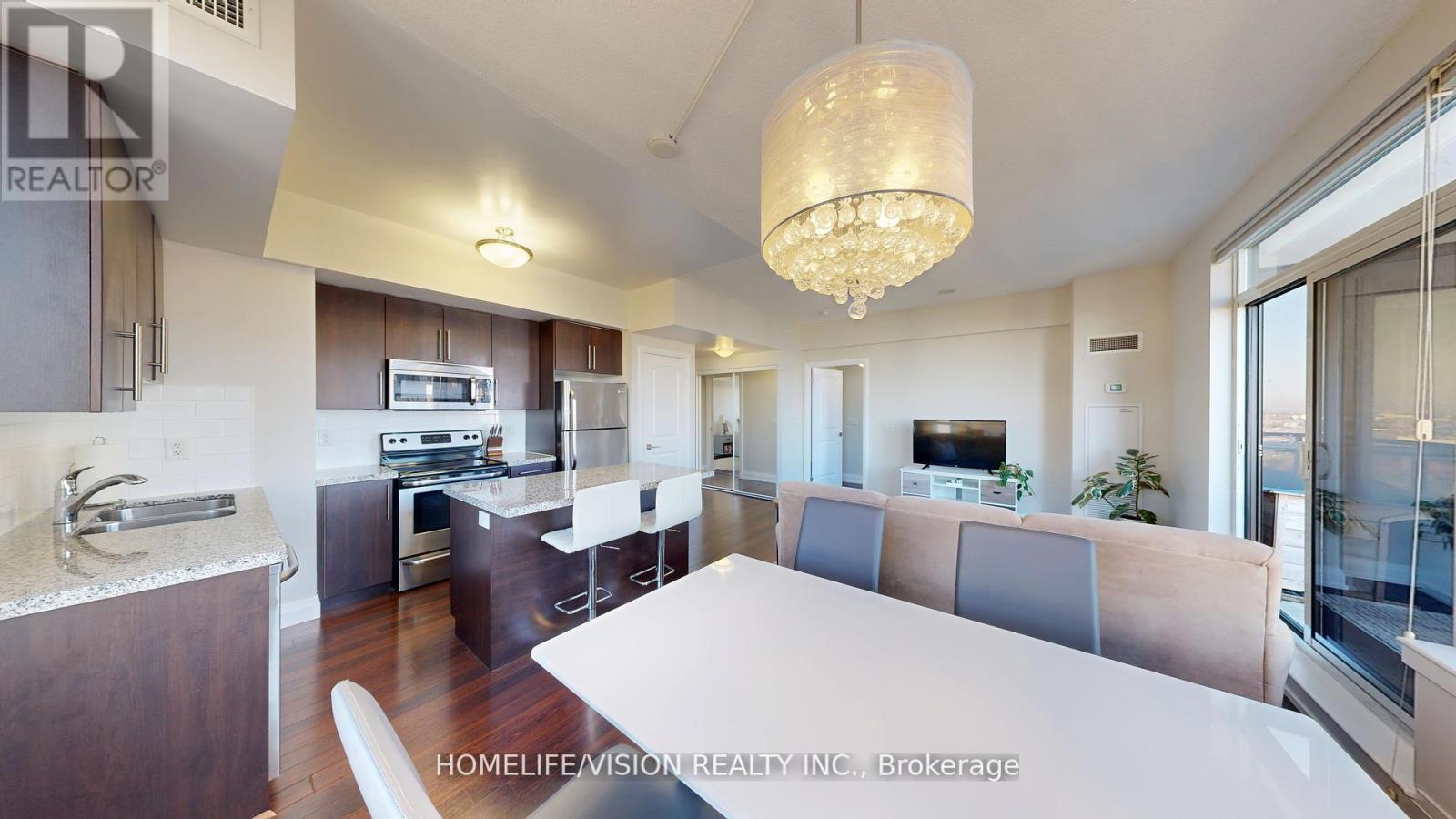 1504 - 1060 Sheppard Avenue W, Toronto, Ontario  M3J 0G7 - Photo 5 - W12532304