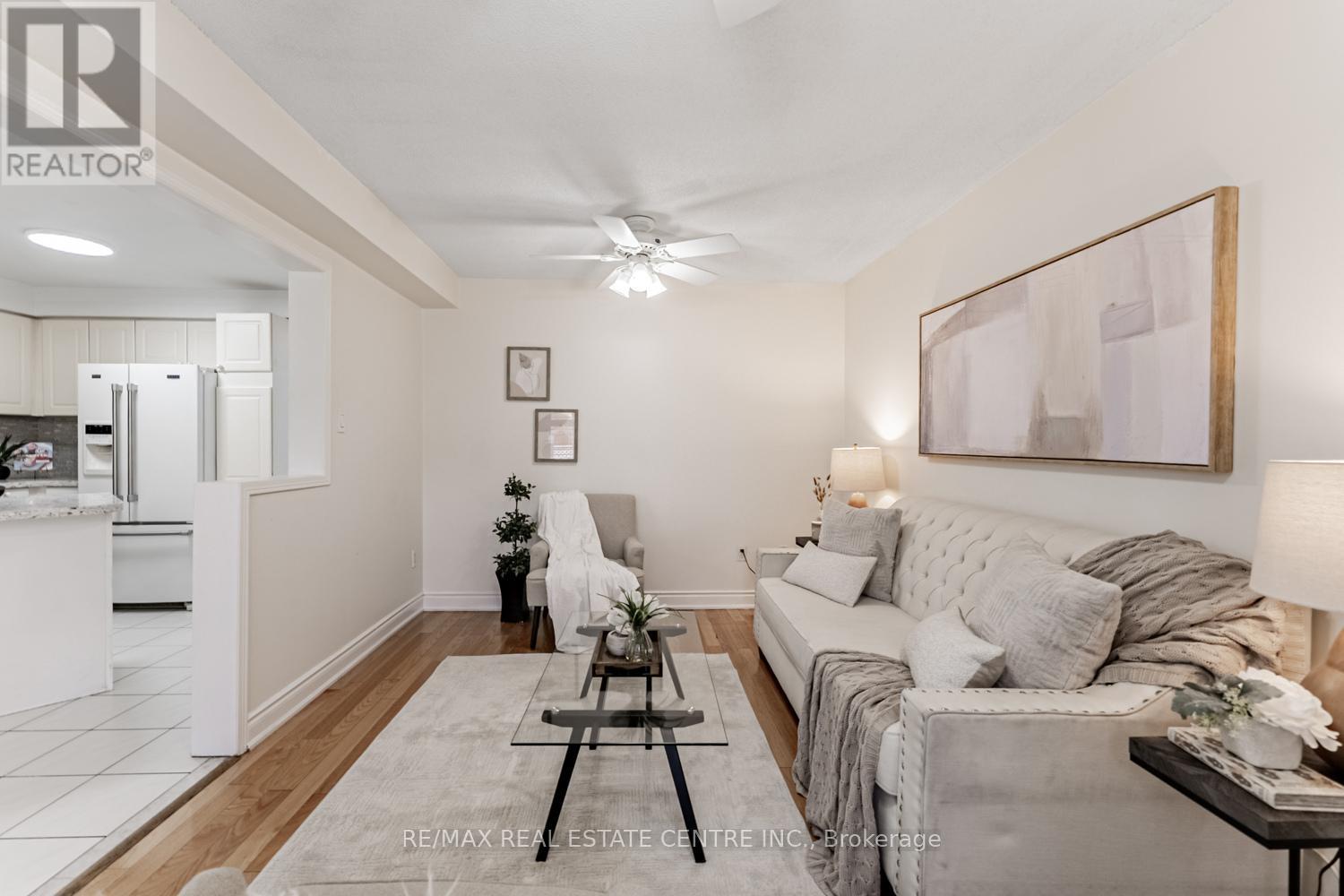 8 Mannel Crescent, Brampton, Ontario  L6Y 5E1 - Photo 17 - W12532310