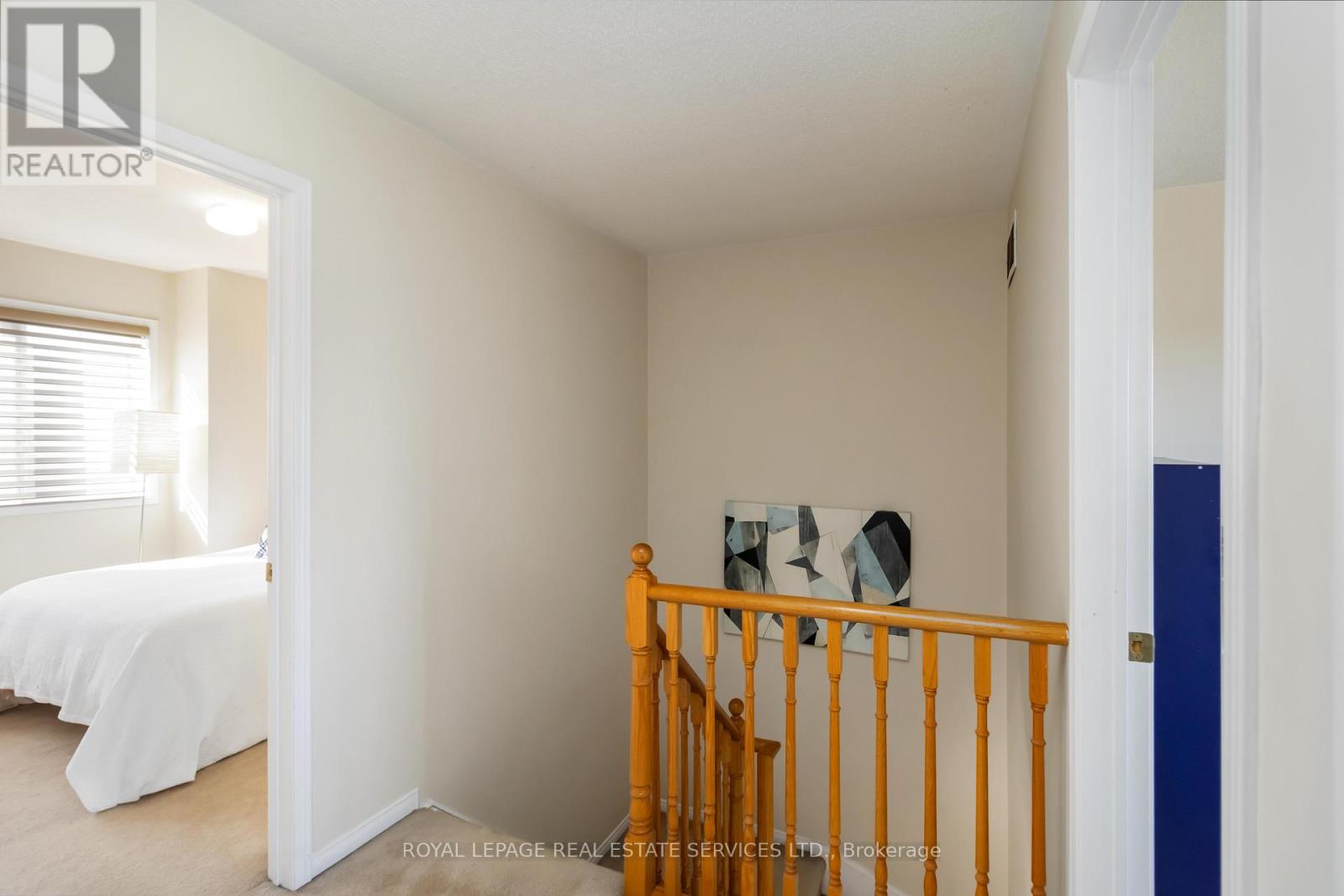 1584 Woodhenge Way, Mississauga, Ontario  L5N 7T1 - Photo 20 - W12532348
