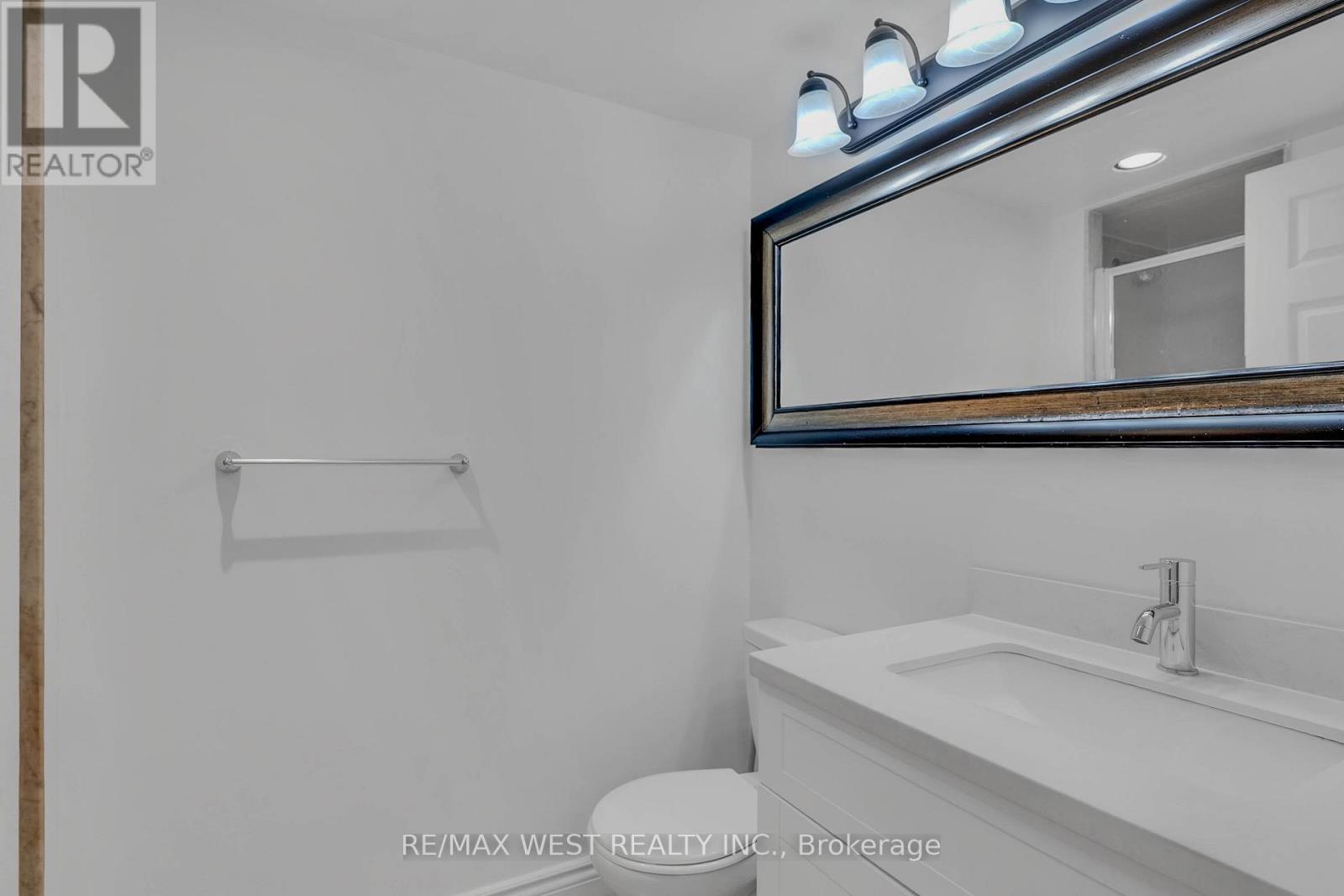 1102 - 285 Enfield Place, Mississauga, Ontario  L5B 3Y6 - Photo 23 - W12532406