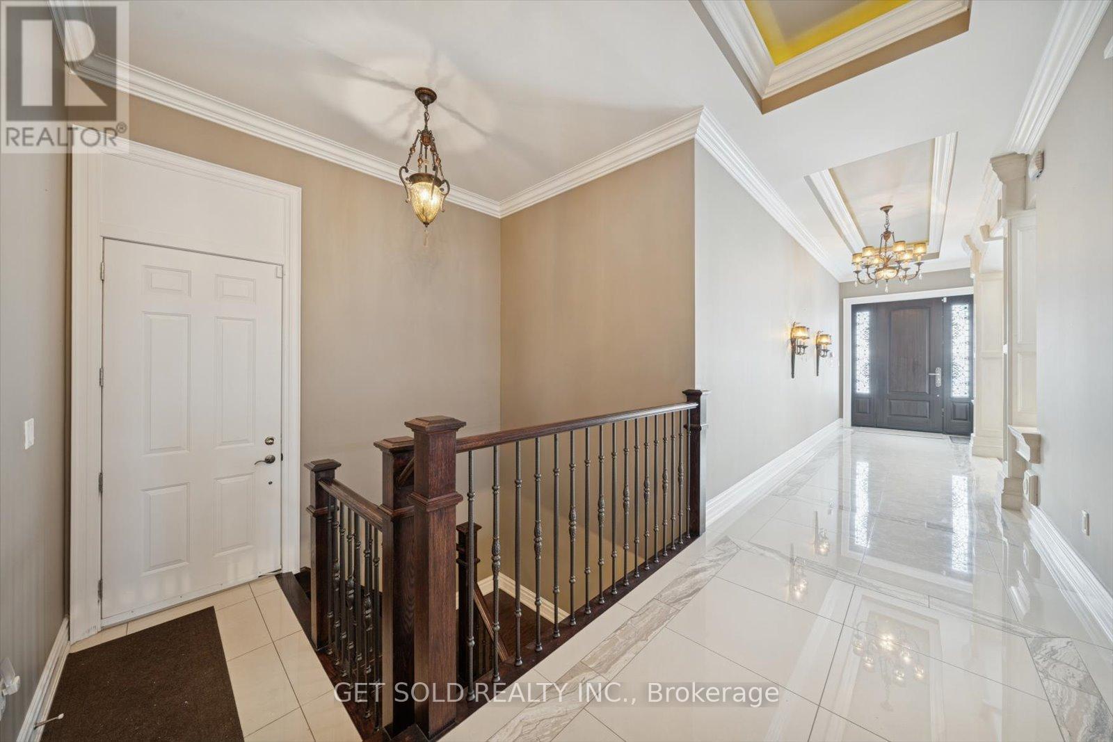 7 Tristan Court, Brampton, Ontario  L6Y 5S2 - Photo 36 - W12532414