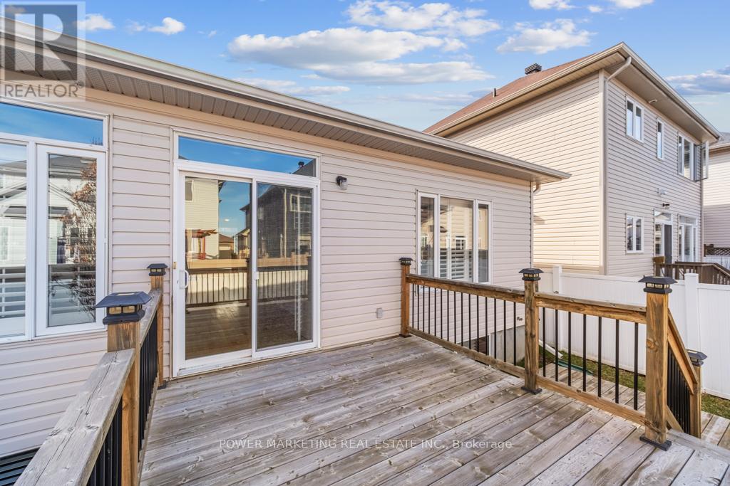 192 Felicity Crescent, Ottawa, Ontario  K1W 0C2 - Photo 32 - X12513350