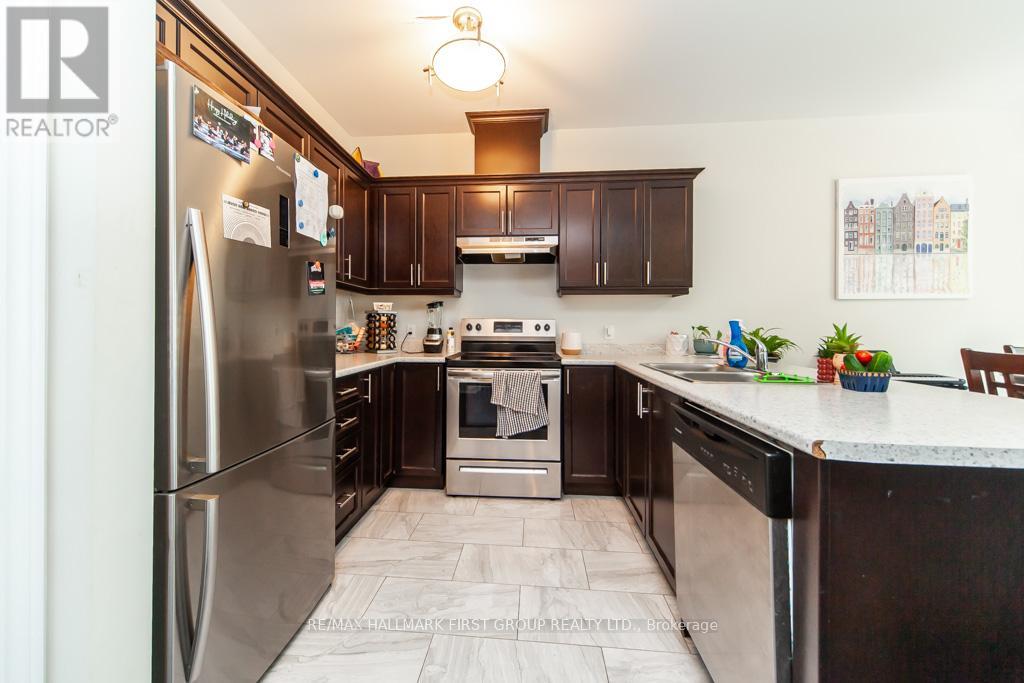 99 Manhattan Court, St. Catharines, Ontario  L2R 0B8 - Photo 14 - X12532306