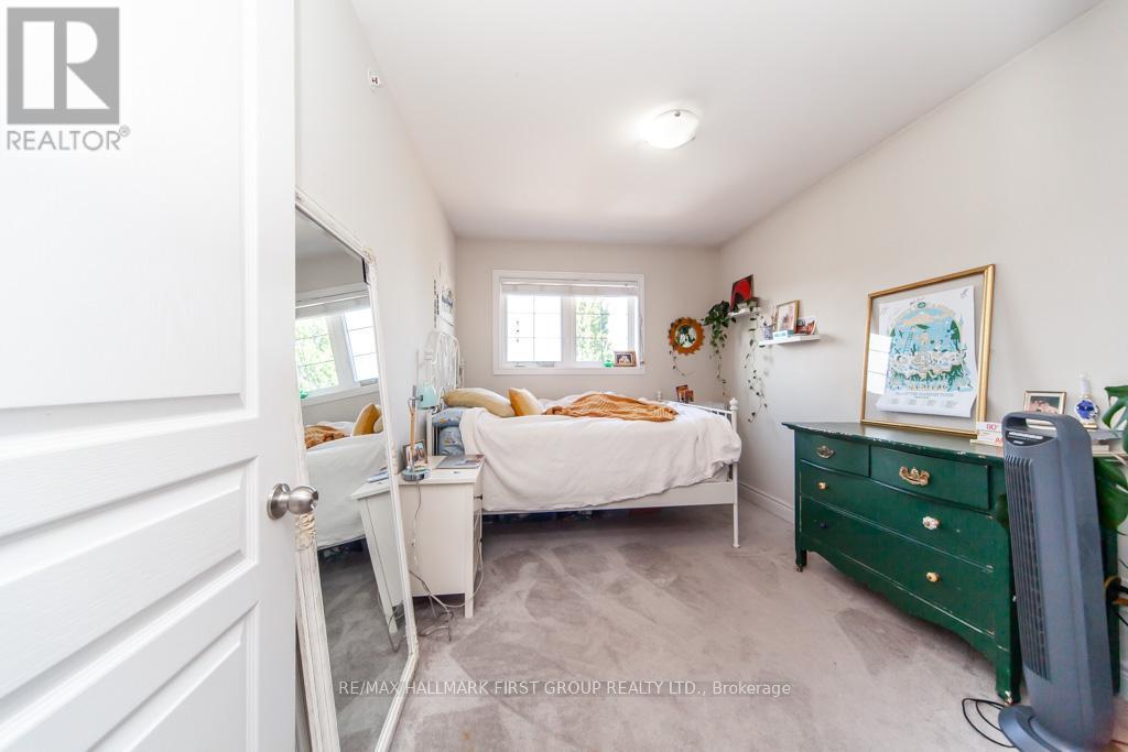 99 Manhattan Court, St. Catharines, Ontario  L2R 0B8 - Photo 18 - X12532306