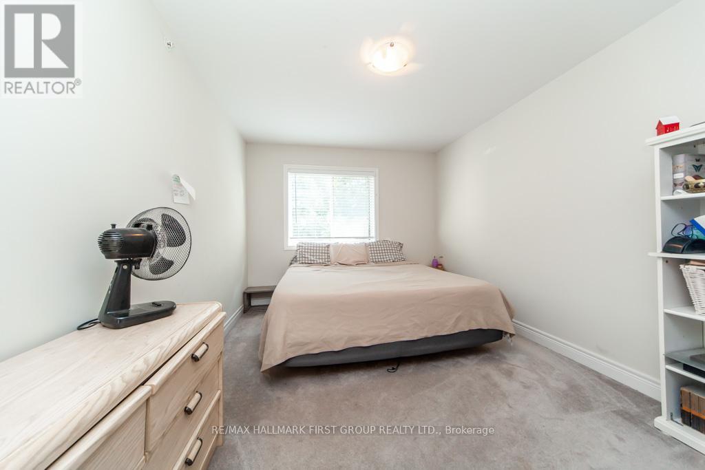 99 Manhattan Court, St. Catharines, Ontario  L2R 0B8 - Photo 24 - X12532306