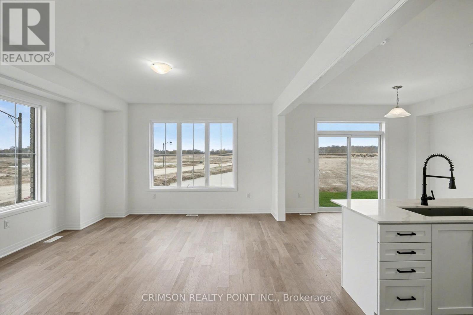 160 Gillespie Drive, Brantford, Ontario  N3T 0Y6 - Photo 8 - X12532368