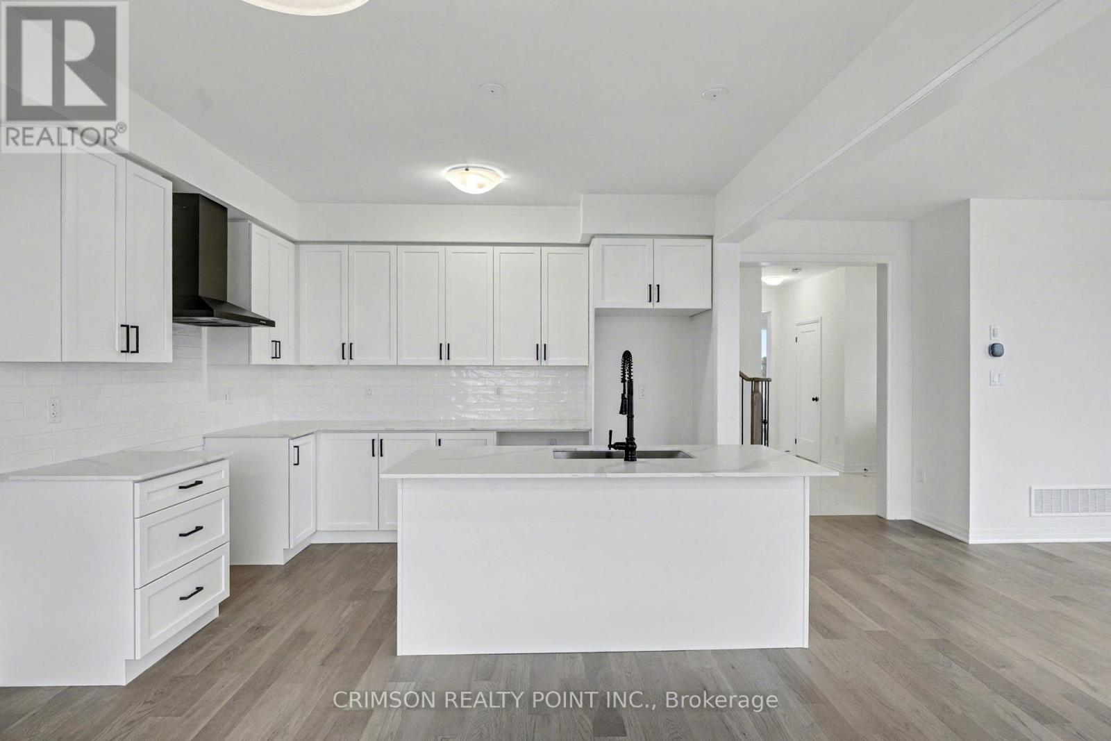 160 Gillespie Drive, Brantford, Ontario  N3T 0Y6 - Photo 9 - X12532368