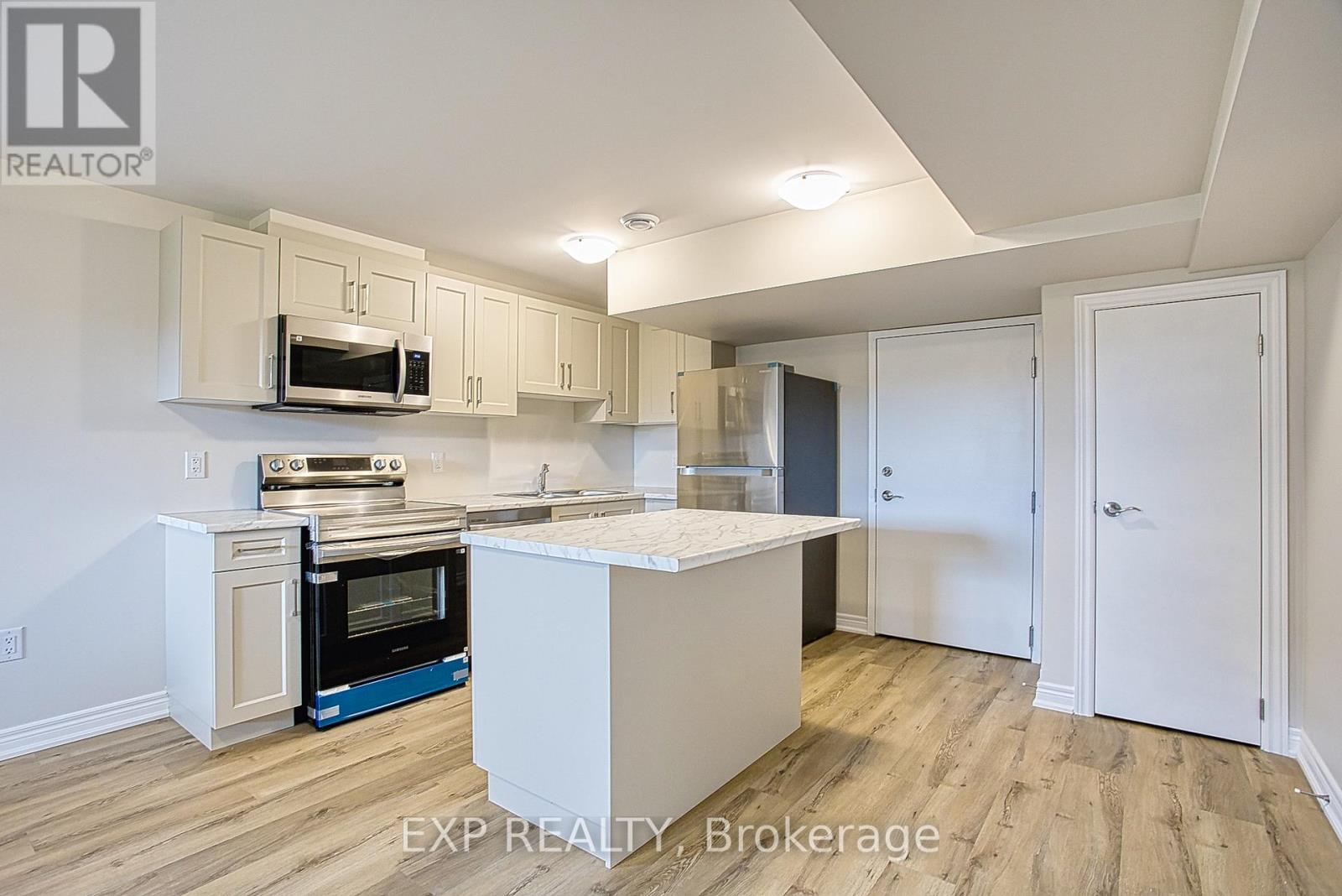 Lower - 26 Willson Drive, Thorold, Ontario  L2V 0G7 - Photo 7 - X12532370