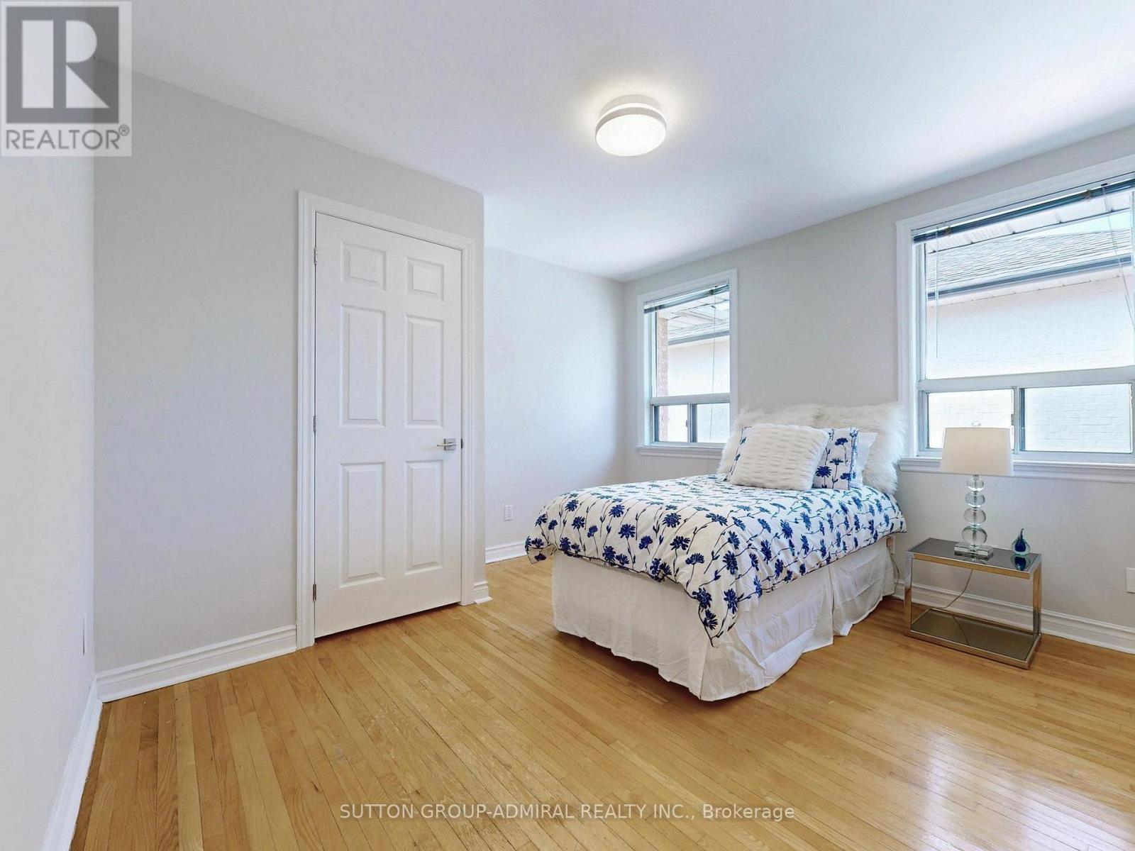 15 Gorman Park, Toronto, Ontario  M3H 3K3 - Photo 25 - C12532468