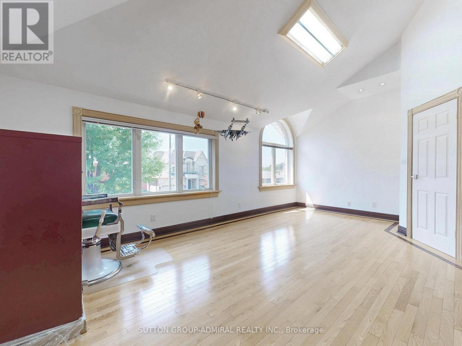 15 Gorman Park, Toronto, Ontario  M3H 3K3 - Photo 27 - C12532468