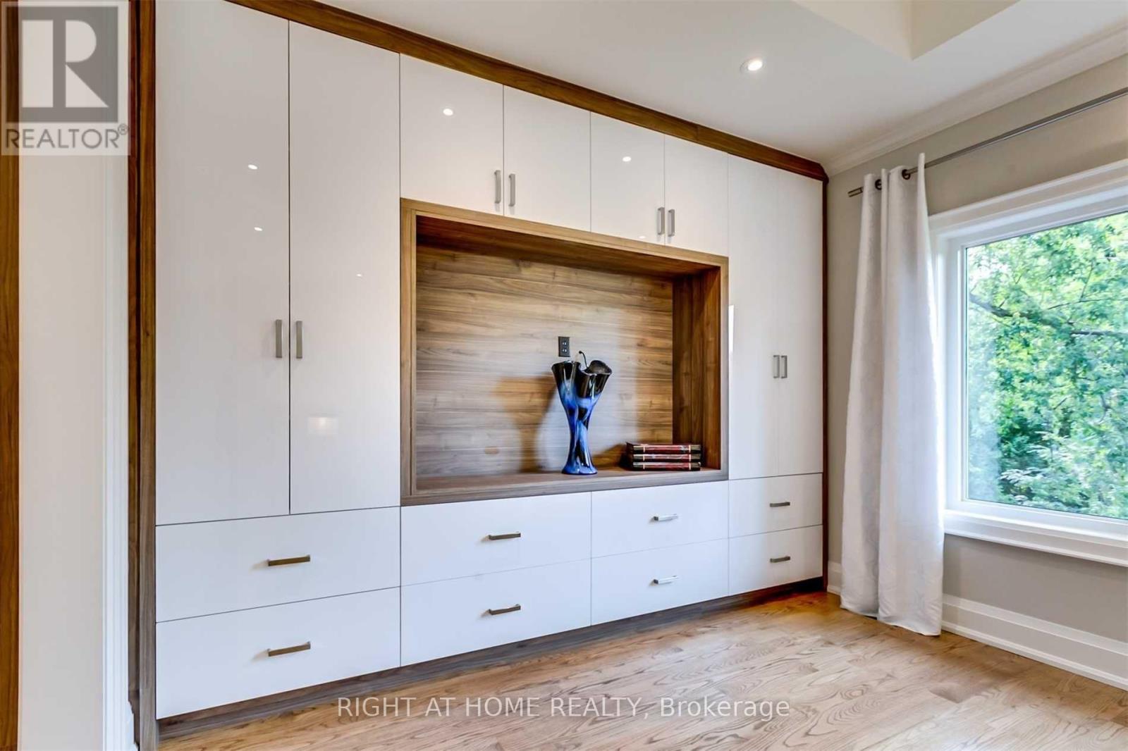 59 B Sherwood Avenue E, Toronto, Ontario  M4P 2A6 - Photo 18 - C12532472