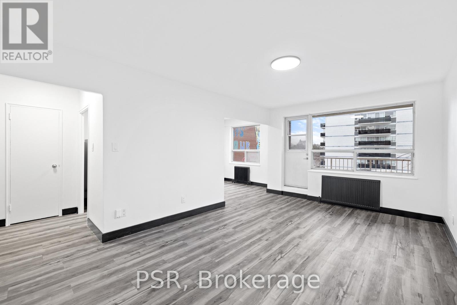 303 - 600 EGLINTON AVENUE W, Toronto, Ontario