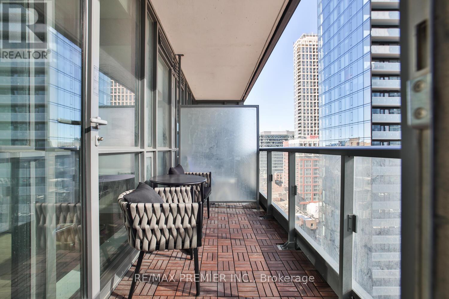 1606 - 8 Charlotte Street, Toronto, Ontario  M5V 0K4 - Photo 27 - C12532576