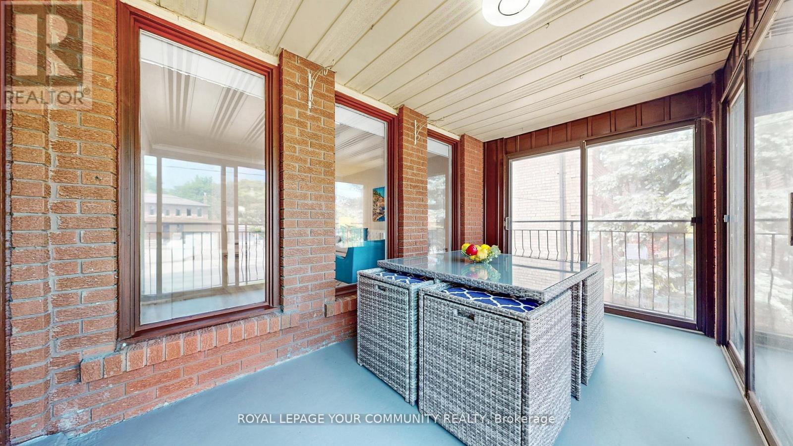 731 Glencairn Avenue, Toronto, Ontario  M6B 1Z9 - Photo 27 - C12532664