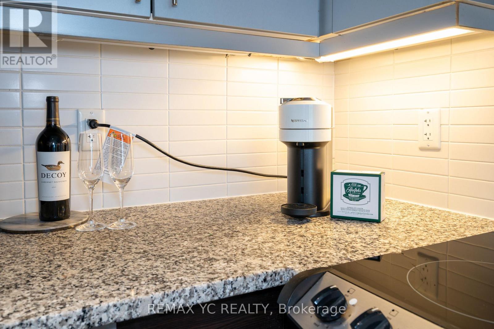 1709 - 83 Redpath Avenue, Toronto, Ontario  M4S 0A2 - Photo 16 - C12532700