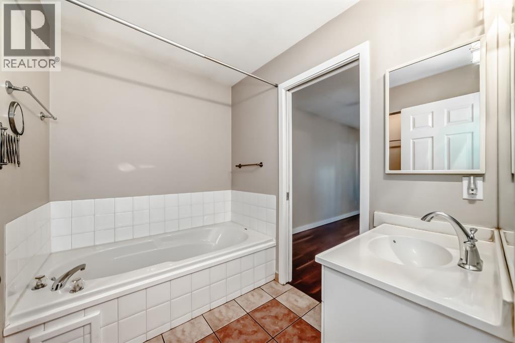 261 Bridlecreek Park Sw, Calgary, Alberta  T2Y 3P2 - Photo 24 - A2260446