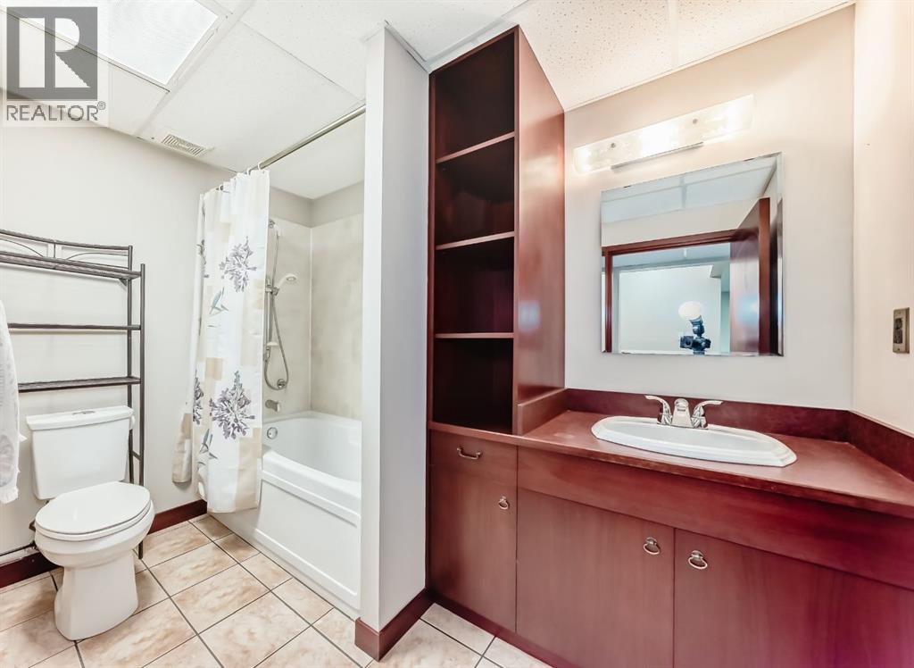 261 Bridlecreek Park Sw, Calgary, Alberta  T2Y 3P2 - Photo 39 - A2260446