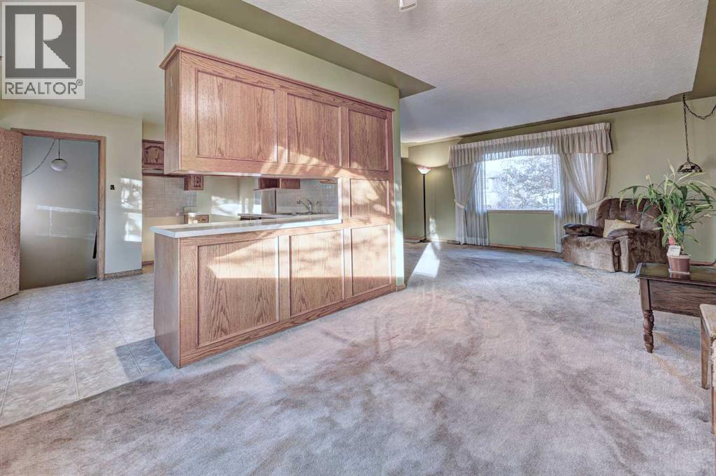 71 Rosery Drive Nw, Calgary, Alberta  T2K 1L4 - Photo 11 - A2263718