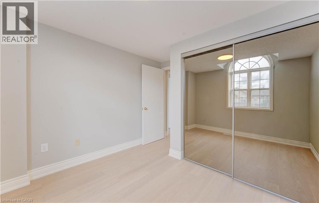 502 Mariner Drive, Waterloo, Ontario  N2K 3Y7 - Photo 36 - 40784487