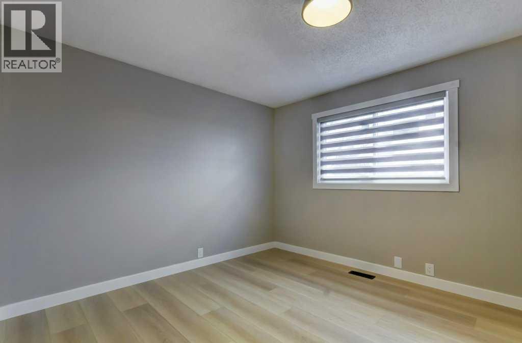 22 Hunters Gate, Okotoks, Alberta  T1S 1K9 - Photo 25 - A2268453