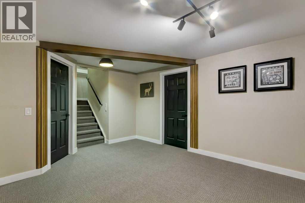 22 Hunters Gate, Okotoks, Alberta  T1S 1K9 - Photo 34 - A2268453