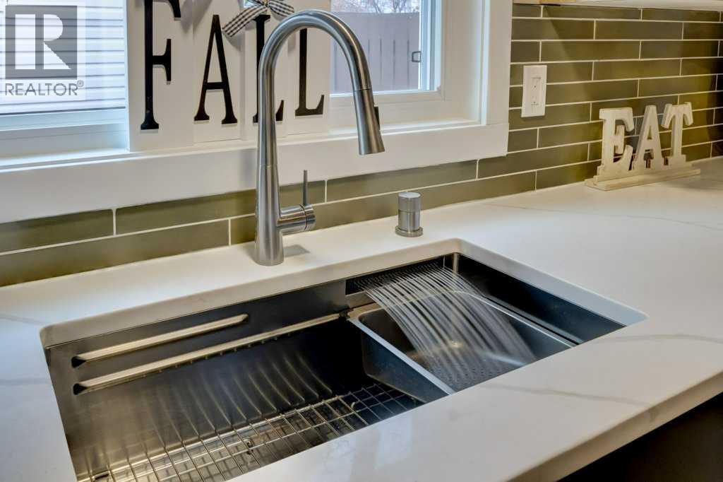 22 Hunters Gate, Okotoks, Alberta  T1S 1K9 - Photo 20 - A2268453