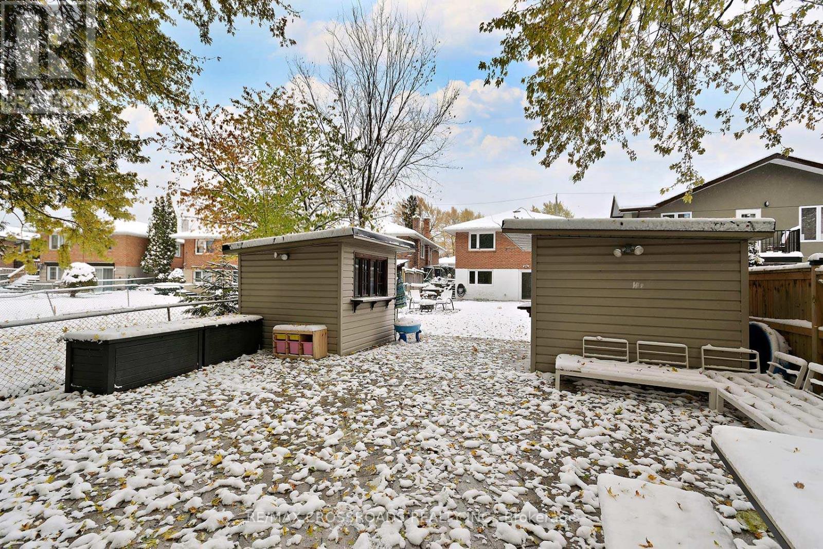 40 Stansbury Crescent, Toronto, Ontario  M1K 4R6 - Photo 30 - E12532396