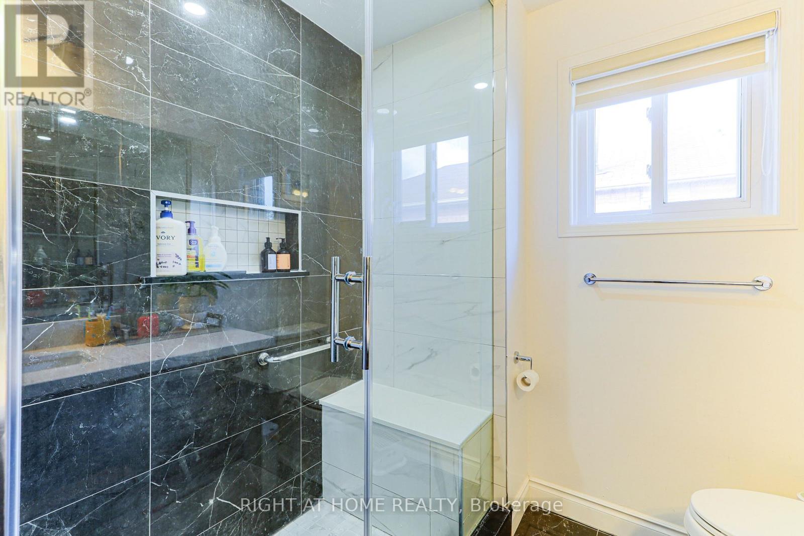 80 Deverell Street, Whitby, Ontario  L1R 1V9 - Photo 28 - E12532616