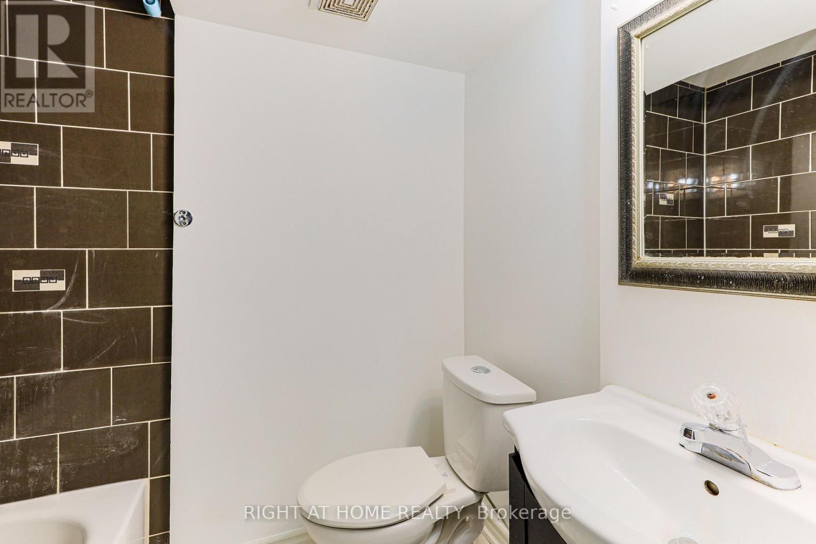 80 Deverell Street, Whitby, Ontario  L1R 1V9 - Photo 40 - E12532616