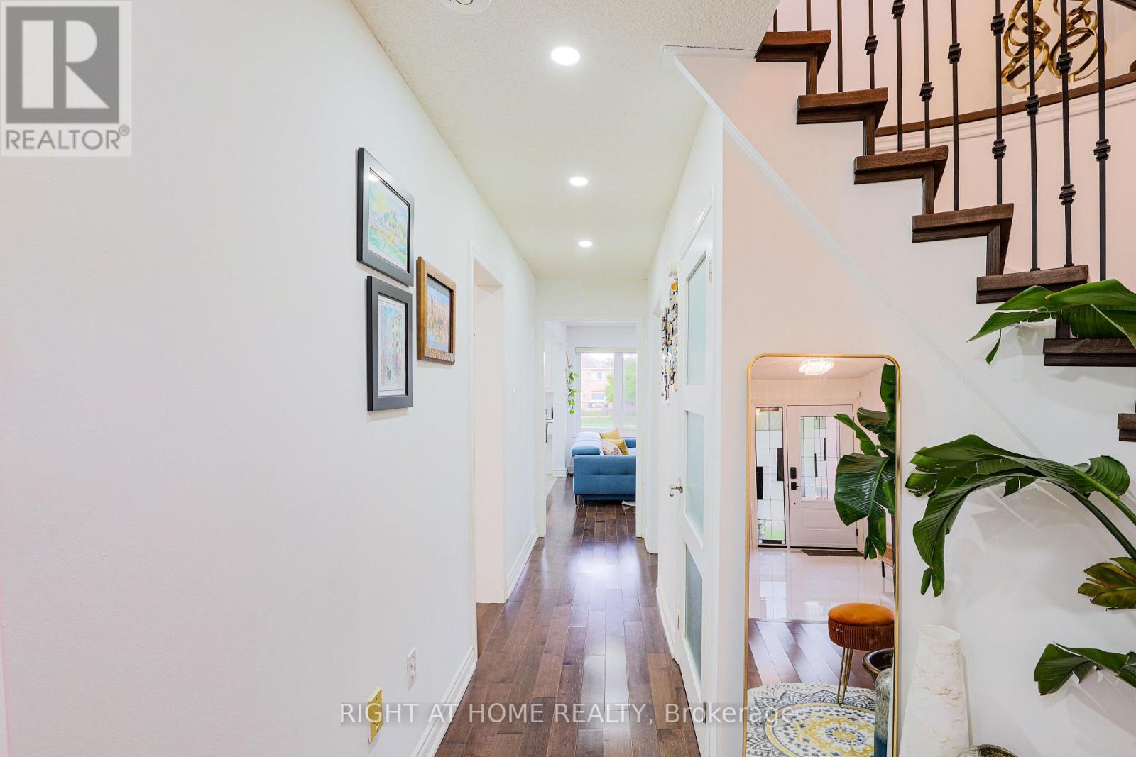 80 Deverell Street, Whitby, Ontario  L1R 1V9 - Photo 9 - E12532616