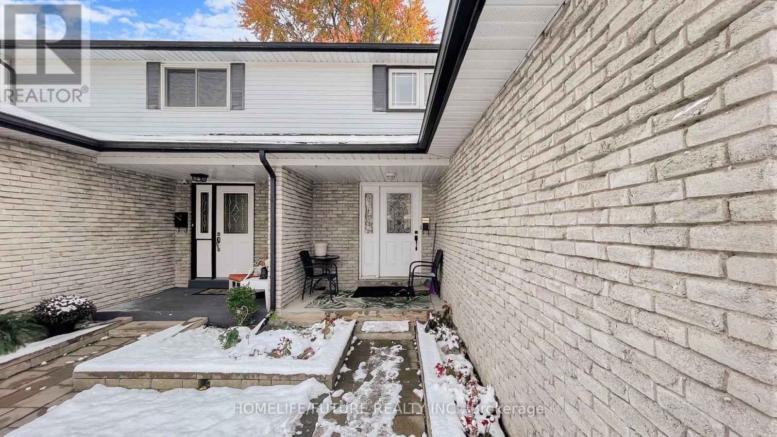 563 Balsam Crescent, Oshawa, Ontario  L1J 6A1 - Photo 6 - E12532716