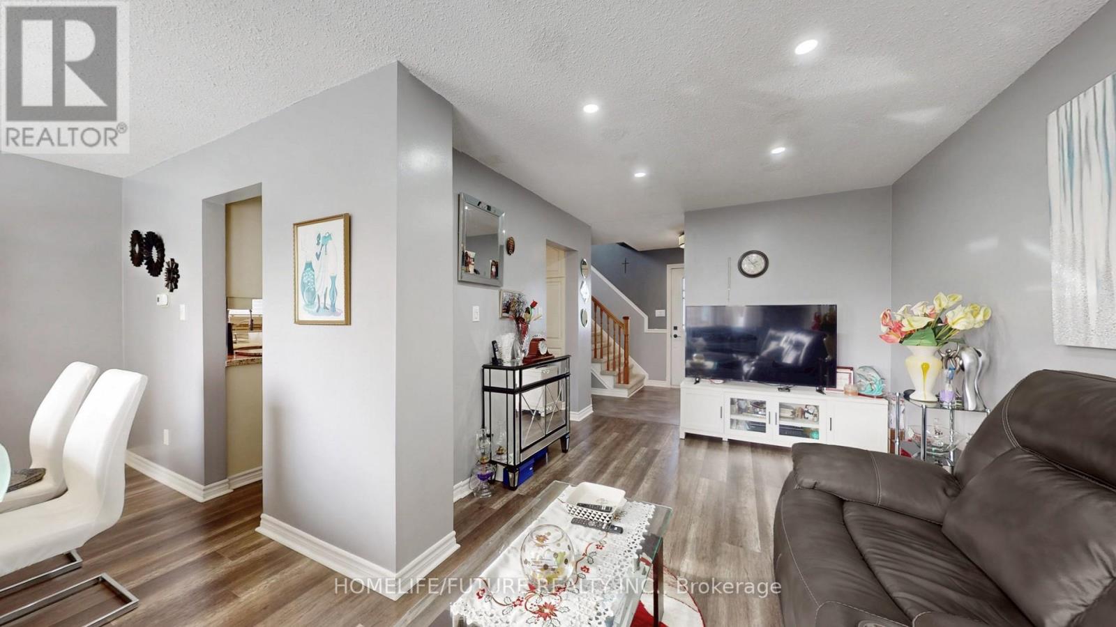 563 Balsam Crescent, Oshawa, Ontario  L1J 6A1 - Photo 9 - E12532716