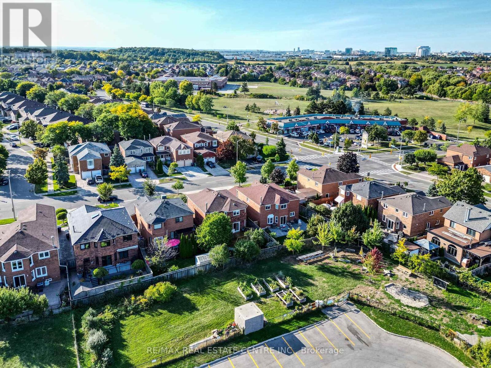 274 Ceremonial Drive, Mississauga, Ontario  L5R 2N8 - Photo 48 - W12427352