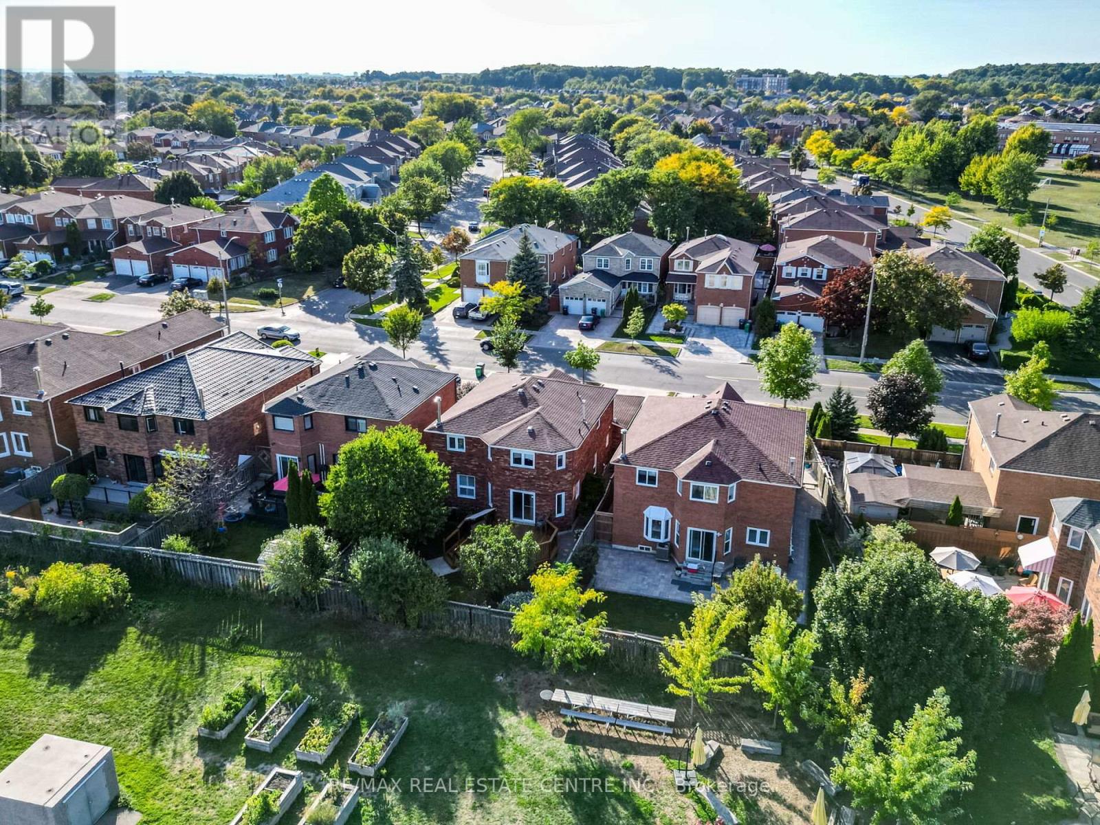 274 Ceremonial Drive, Mississauga, Ontario  L5R 2N8 - Photo 47 - W12427352