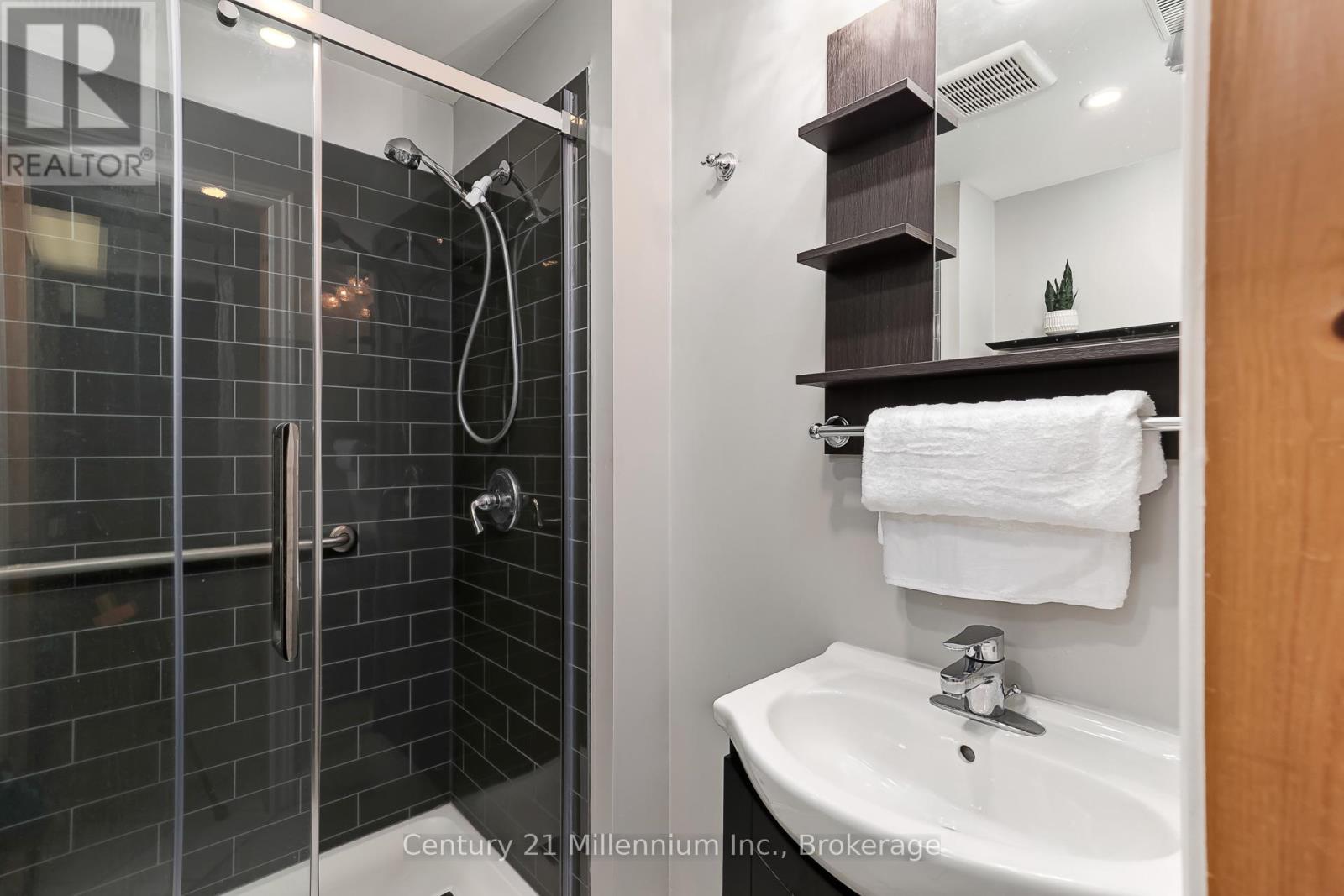 68 Alice Street, Collingwood, Ontario  L9Y 3S1 - Photo 30 - S12511680