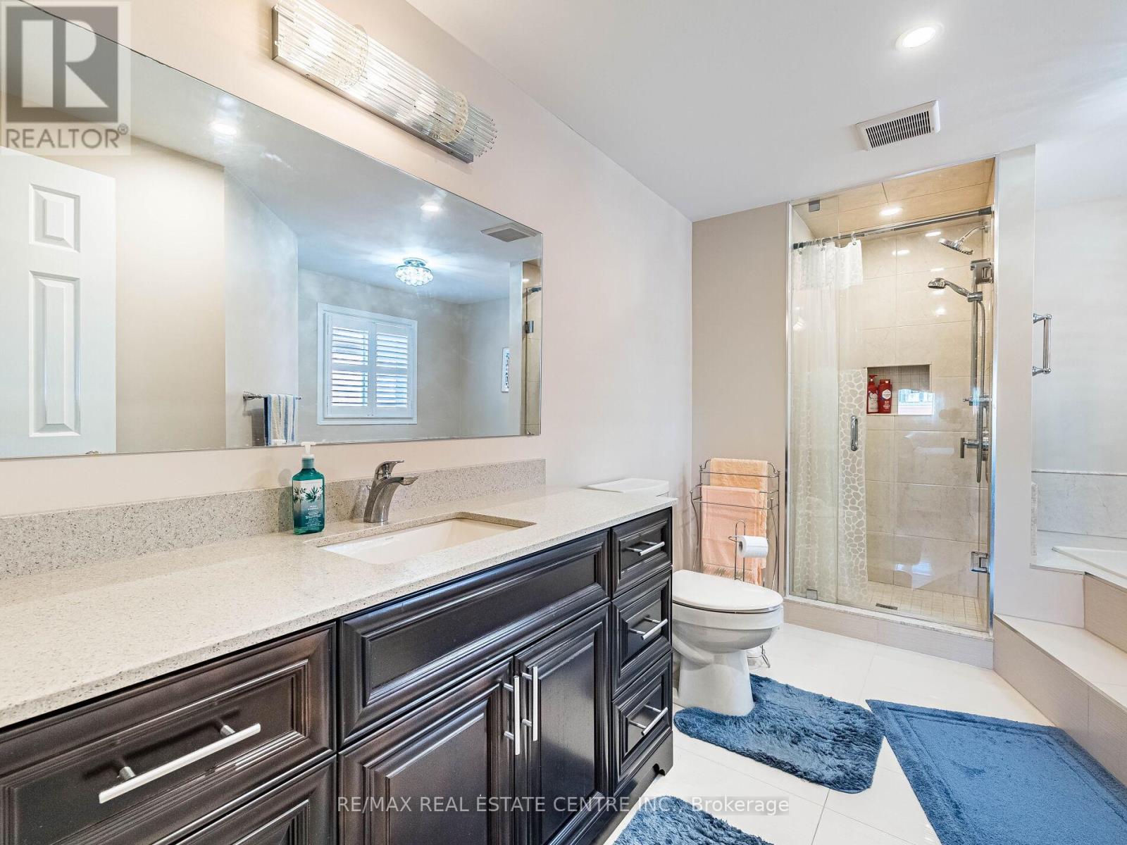 274 Ceremonial Drive, Mississauga, Ontario  L5R 2N8 - Photo 28 - W12427352