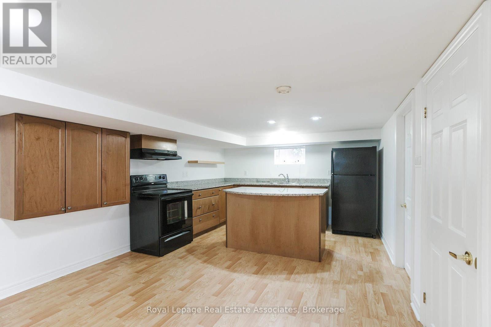 BSMT - 265 REINER ROAD, Toronto, Ontario