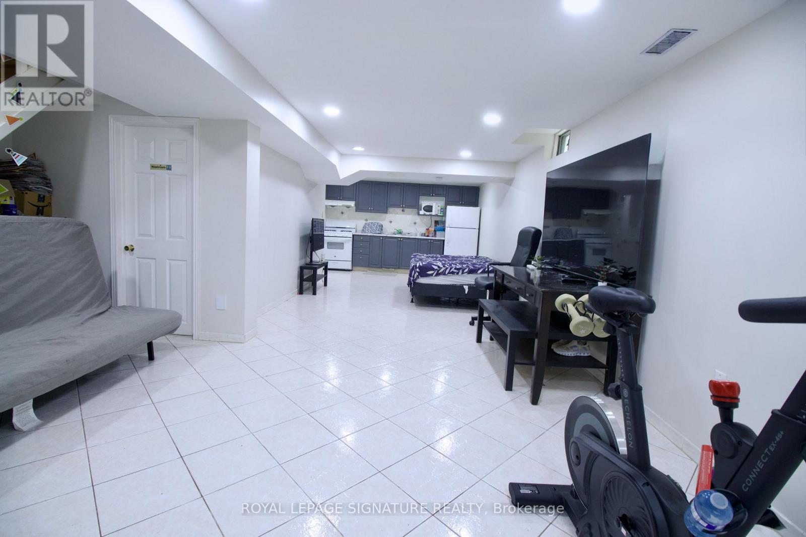 5125 Salishan Circle, Mississauga, Ontario  L5R 3E8 - Photo 43 - W12531104